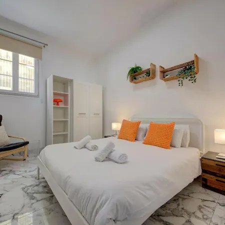 Casa Elena - Garden & Office - 1 Min To Sea * Sliema