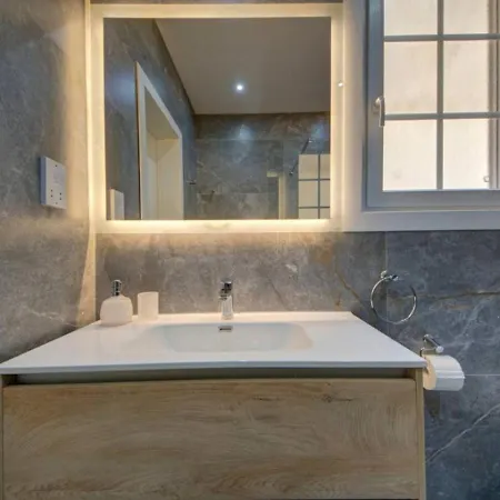 Casa Elena, Private Garden, Office,1 Minute To The Sea By Haven & Keys Malta