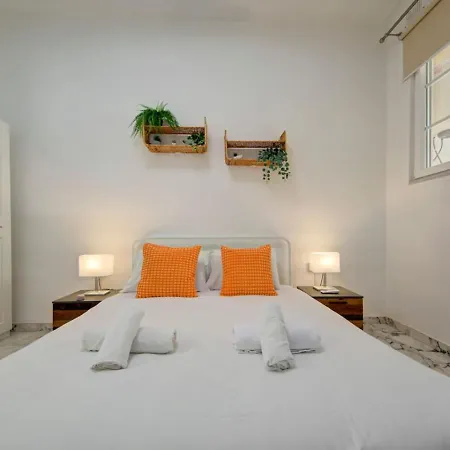 Casa Elena, Private Garden, Office,1 Minute To The Sea By Haven & Keys Malta Appartement