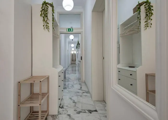 Casa Elena, Private Garden, Office,1 Minute To The Sea By Haven & Keys Malta סליאמה