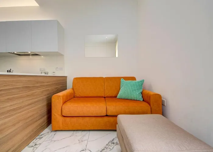 דירה Casa Elena, Private Garden, Office,1 Minute To The Sea By Haven & Keys Malta סליאמה