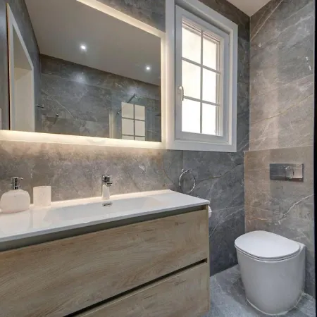 Casa Elena, Private Garden, Office,1 Minute To The Sea By Haven & Keys Malta *